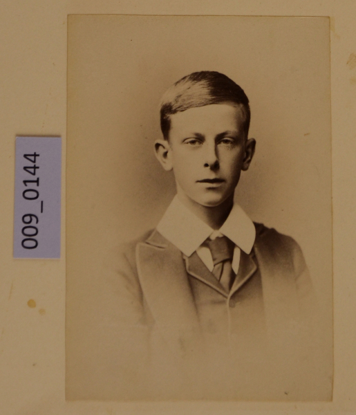 PA-A.9_144-2012 image PA-A.9_144-2012