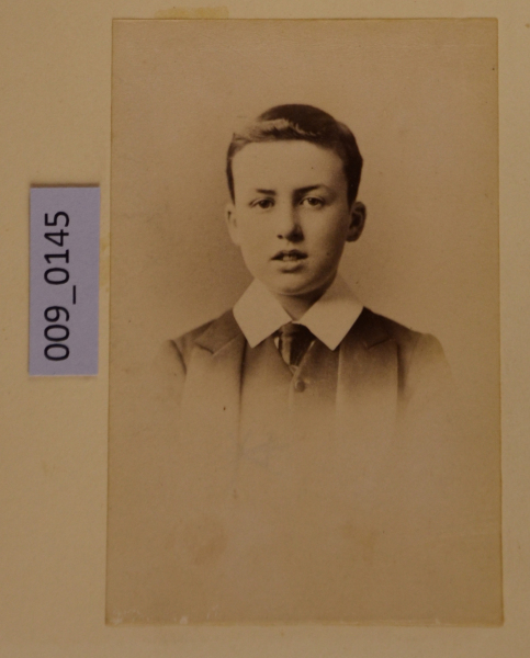 PA-A.9_145-2012 image PA-A.9_145-2012