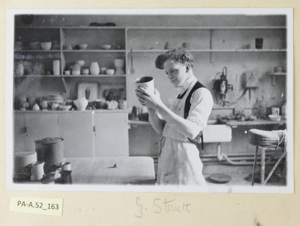 PA-A.52_163-2013 image PA-A.52_163-2013