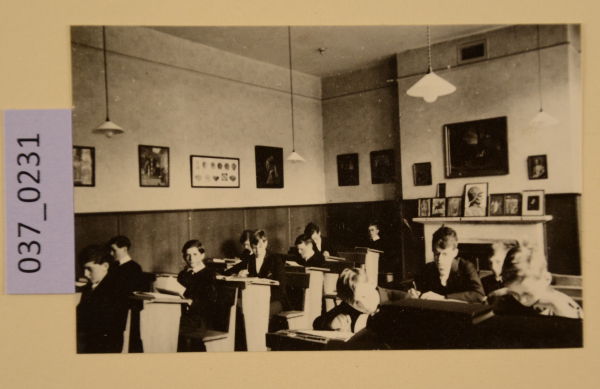 PA-A.37_231-2012 image PA-A.37_231-2012