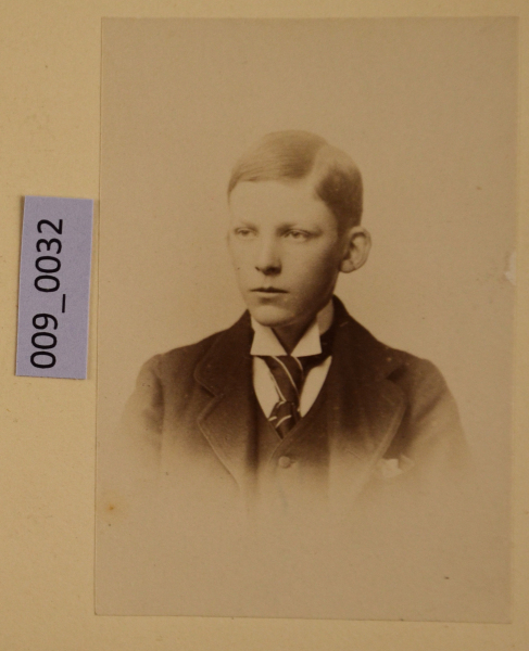 PA-A.9_32-2012 image PA-A.9_32-2012