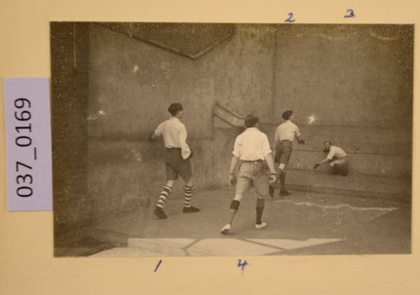 PA-A.37_169-2012 image PA-A.37_169-2012