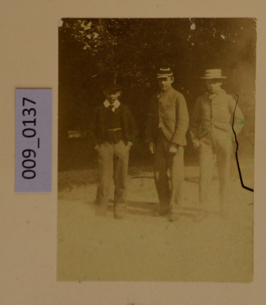 PA-A.9_137-2012 image PA-A.9_137-2012