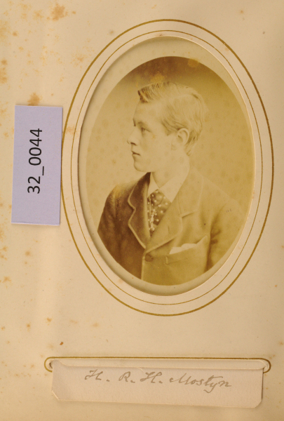 PA-A.32_44-2012 image PA-A.32_44-2012