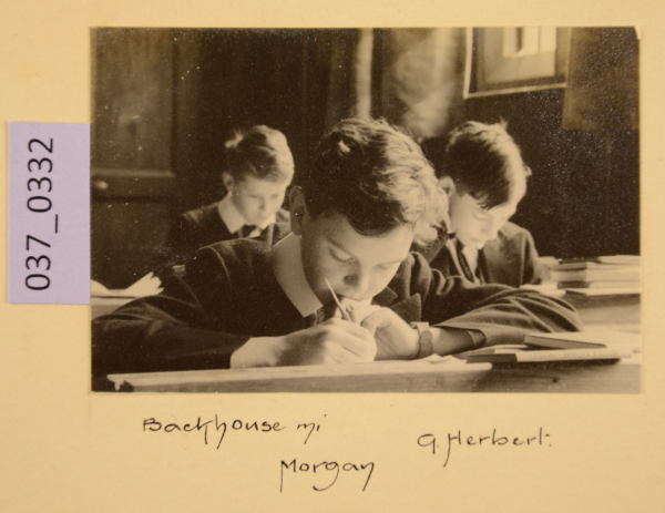 PA-A.37_332-2012 image PA-A.37_332-2012