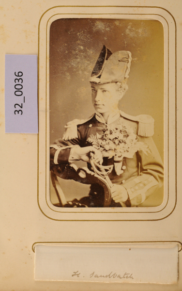 PA-A.32_36-2012 image PA-A.32_36-2012