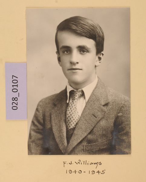 PA-A.28_107-2012 image PA-A.28_107-2012