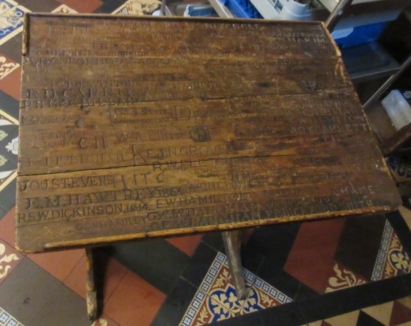 FDA-A.252-2013-B image FDA-A.252-2013-B