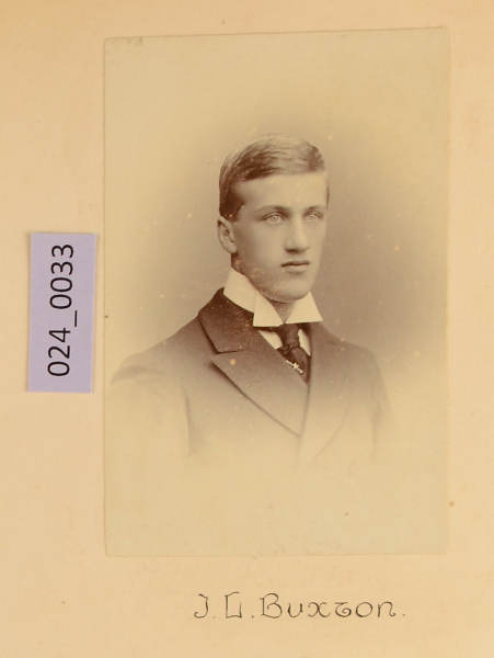 PA-A.24_33-2013 image PA-A.24_33-2013