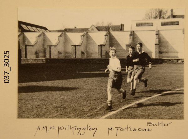 PA-A.37_325-2012 image PA-A.37_325-2012