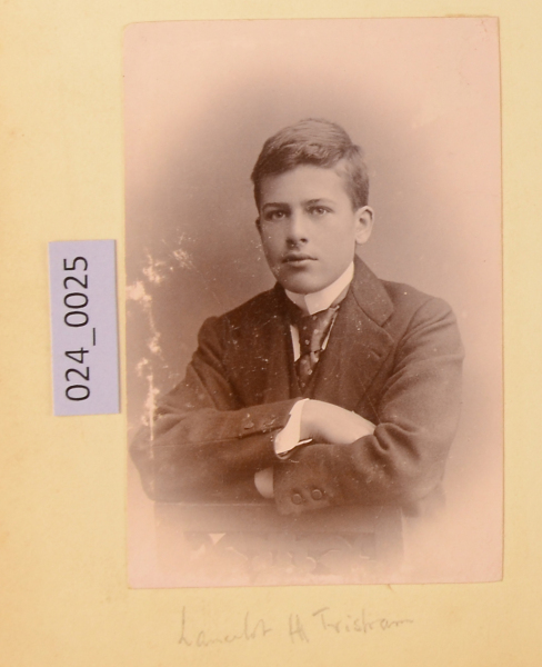 PA-A.24_25-2013 image PA-A.24_25-2013