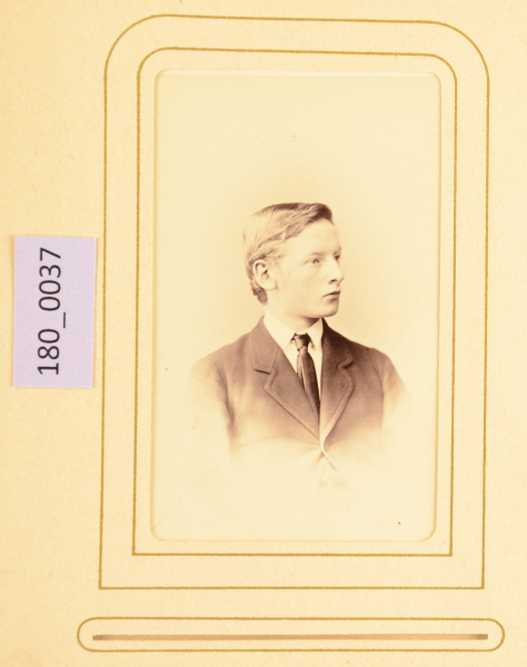 PA-A.180_37-2012 image PA-A.180_37-2012