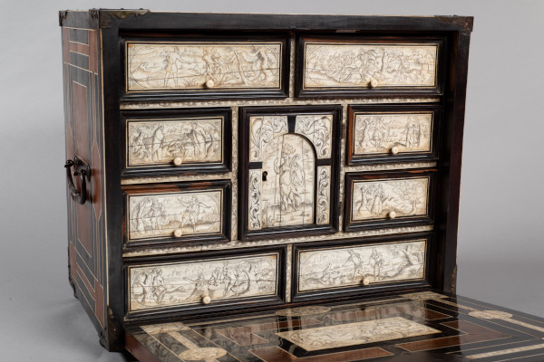 image FDA-A.513-2017-crH