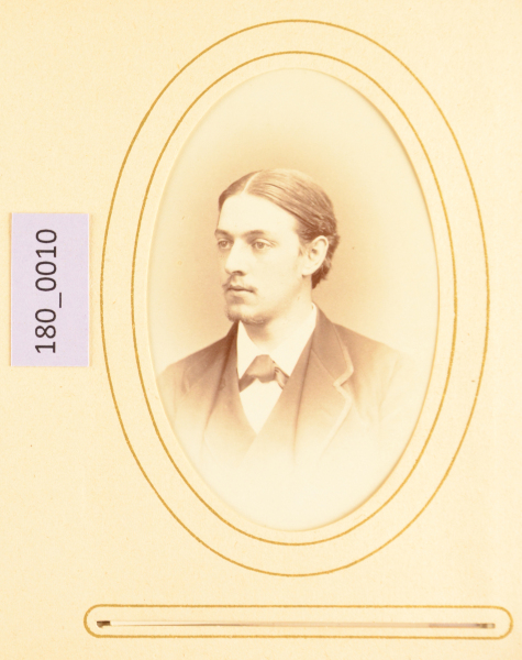 PA-A.180_10-2012 image PA-A.180_10-2012