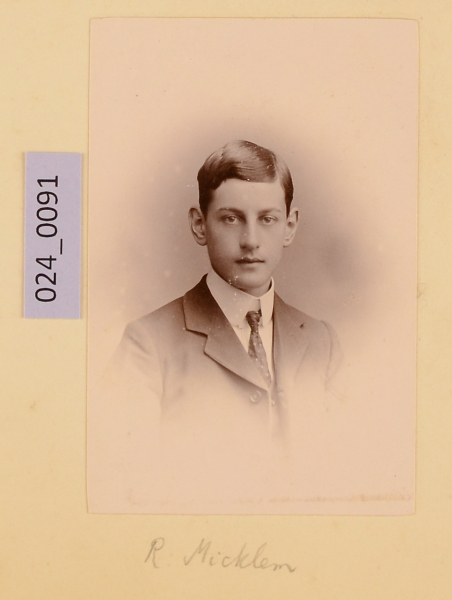 PA-A.24_91-2013 image PA-A.24_91-2013