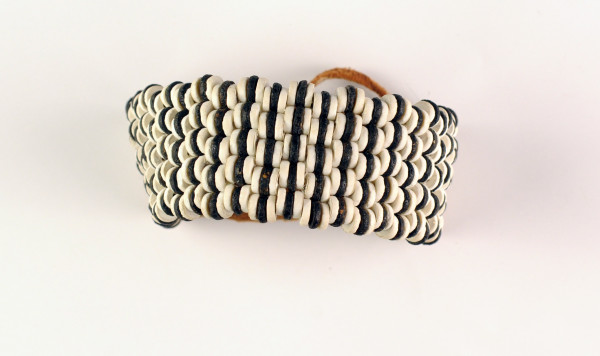 NHM-HT.157-2014 image NHM-HT.157-2014