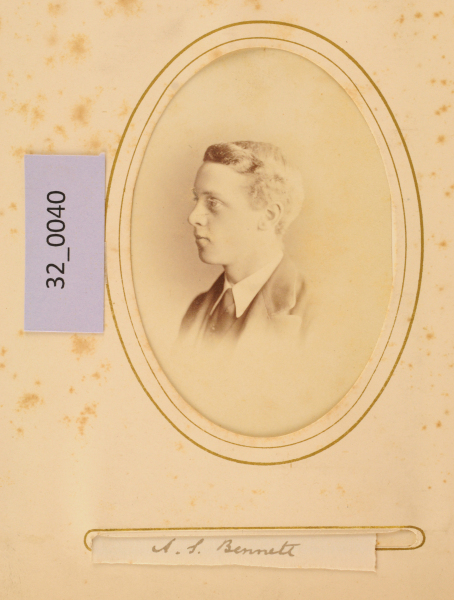 PA-A.32_40-2012 image PA-A.32_40-2012